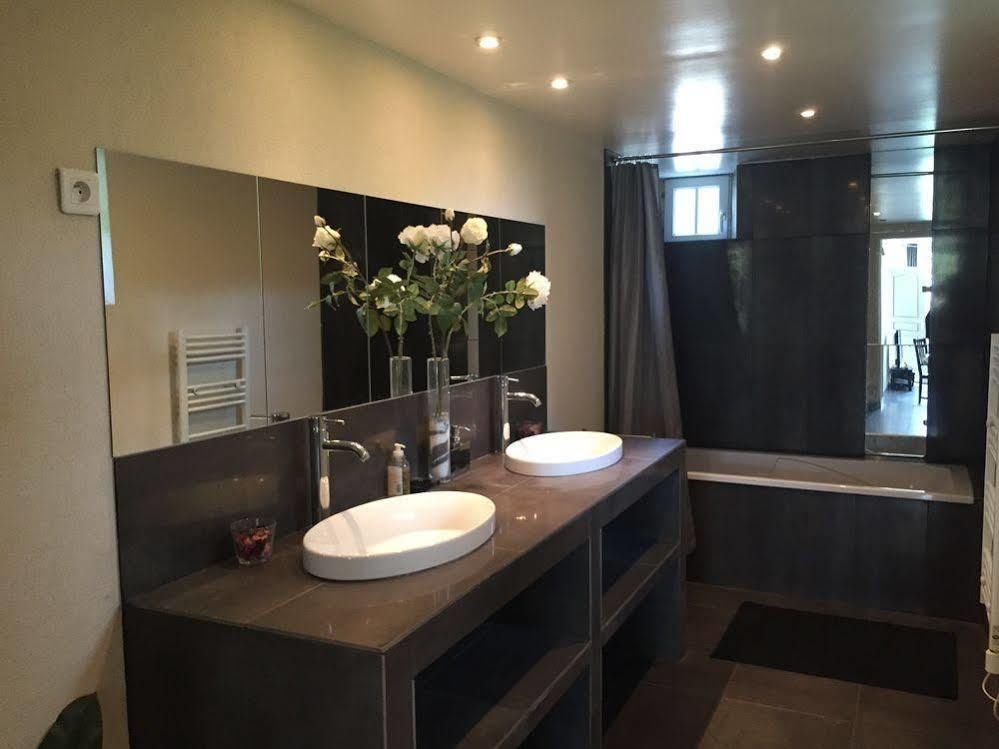 Domaine Du Moulin De Champie - Versailles - Gites & Suites Feucherolles Extérieur photo