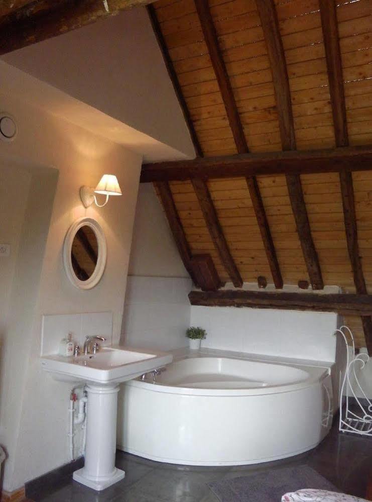 Domaine Du Moulin De Champie - Versailles - Gites & Suites Feucherolles Extérieur photo