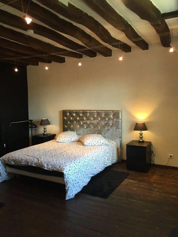Domaine Du Moulin De Champie - Versailles - Gites & Suites Feucherolles Extérieur photo