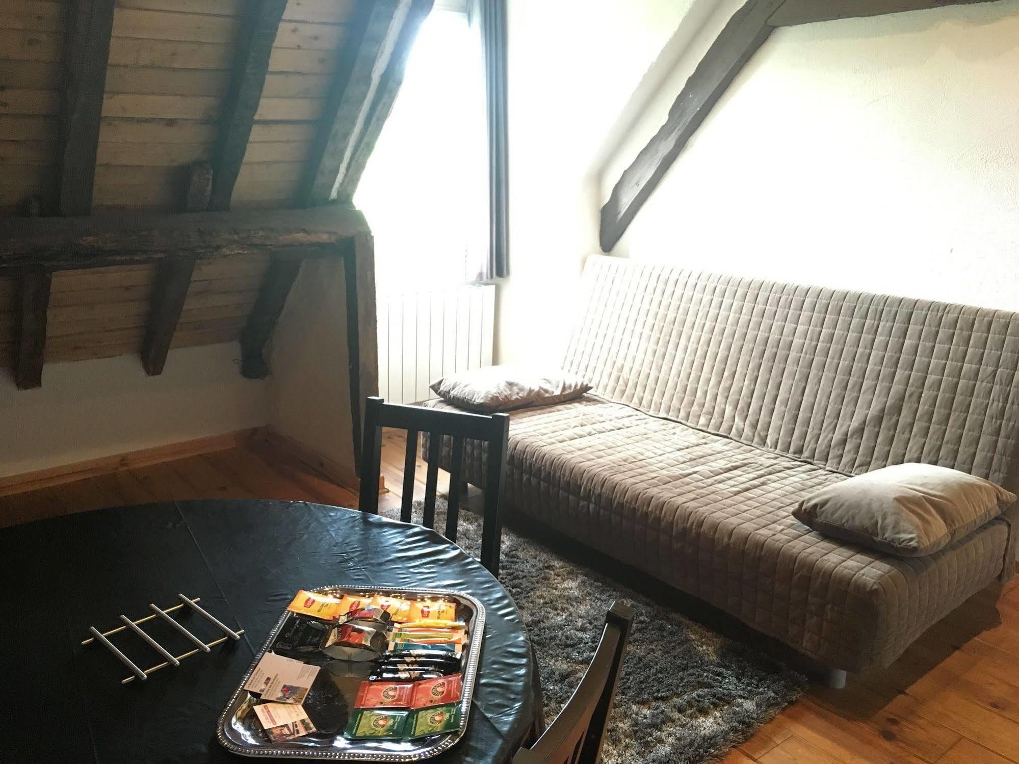 Domaine Du Moulin De Champie - Versailles - Gites & Suites Feucherolles Extérieur photo